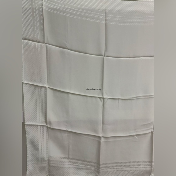 Christian Dior Mint Green Scarf - Picture 6 of 14